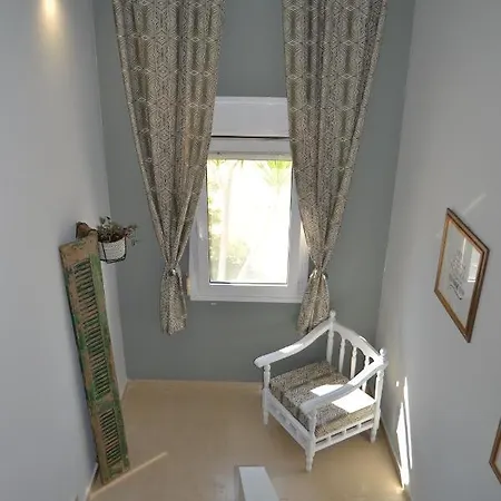 Vilă Haroupia *