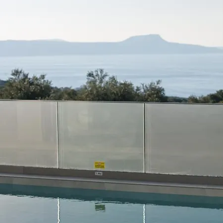 Haroupia Villa Atsipopoulo